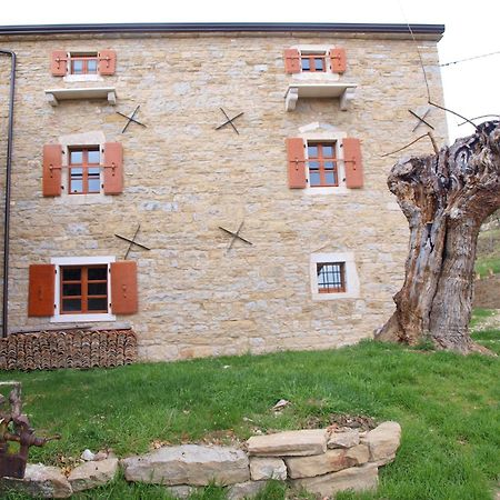 Al Merlo Olivo, Rural Istrian House Buje Extérieur photo